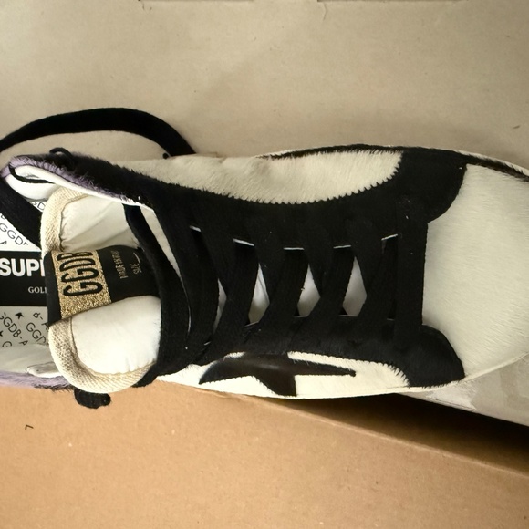 Distressed Fluffy Sneakers - Picture 4 of 11